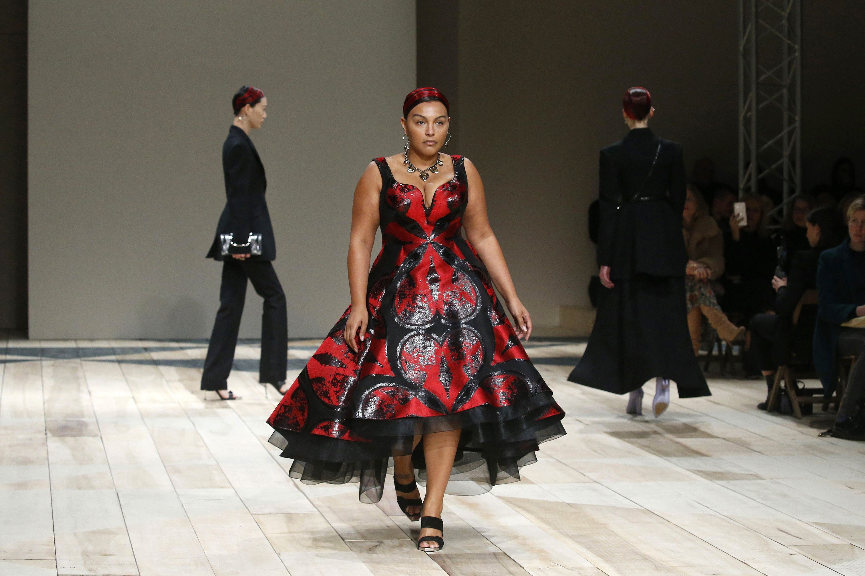 Alexander McQueen praised for including plus-size models in runway
