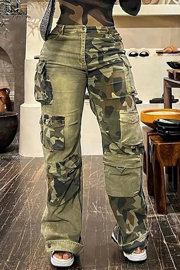 Plus Size Daily Camouflage Denim Cargo Pants